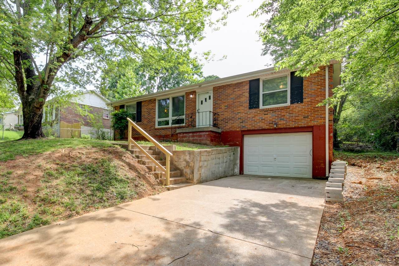 821 Hayden Dr - Photo 1