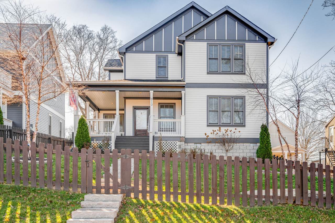 910 Granada Ave - Photo 1