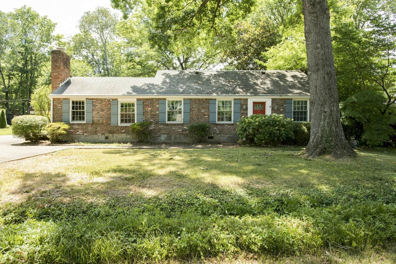 1217 Nichol Ln - Photo 1