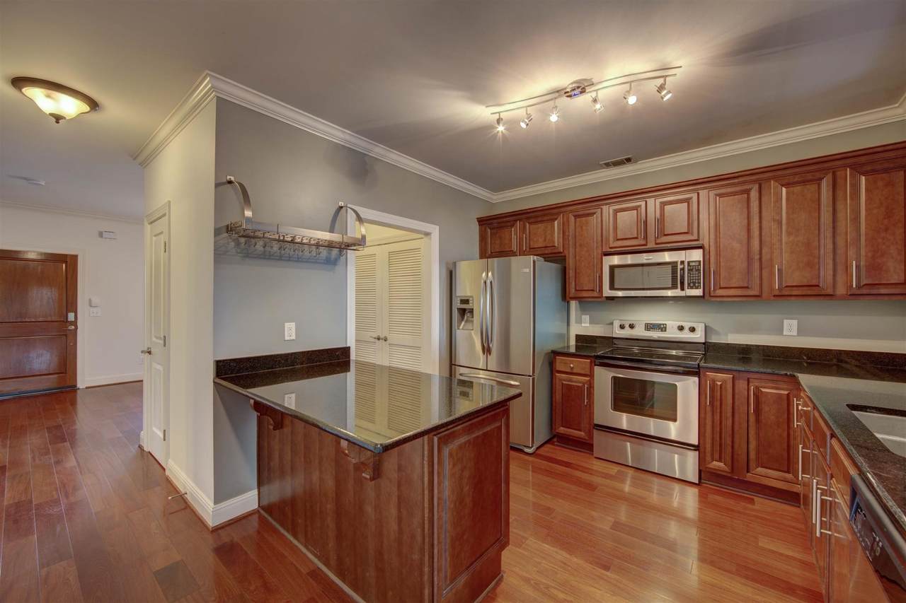303 Criddle St - Photo 1