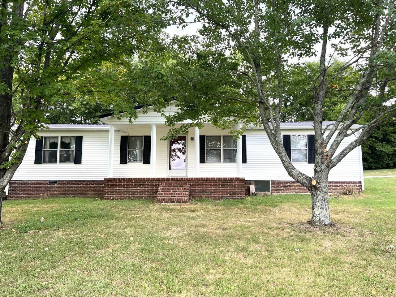 3610 Hwy 231-N - Photo 1