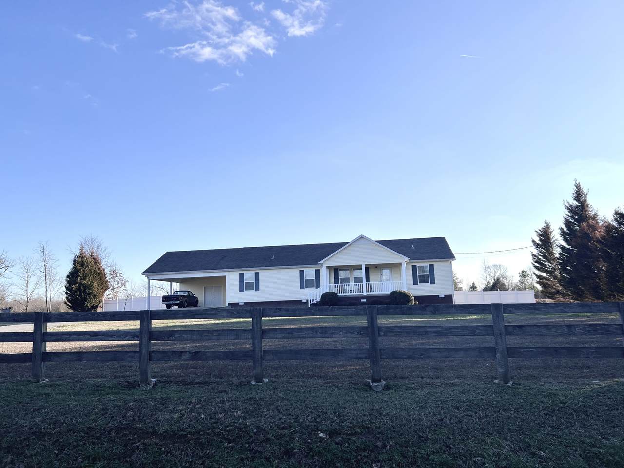 79 Moore Rd - Photo 1