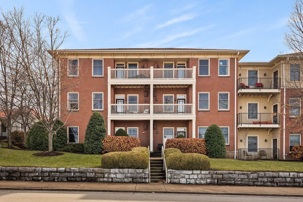 800 Woodland St - Photo 1