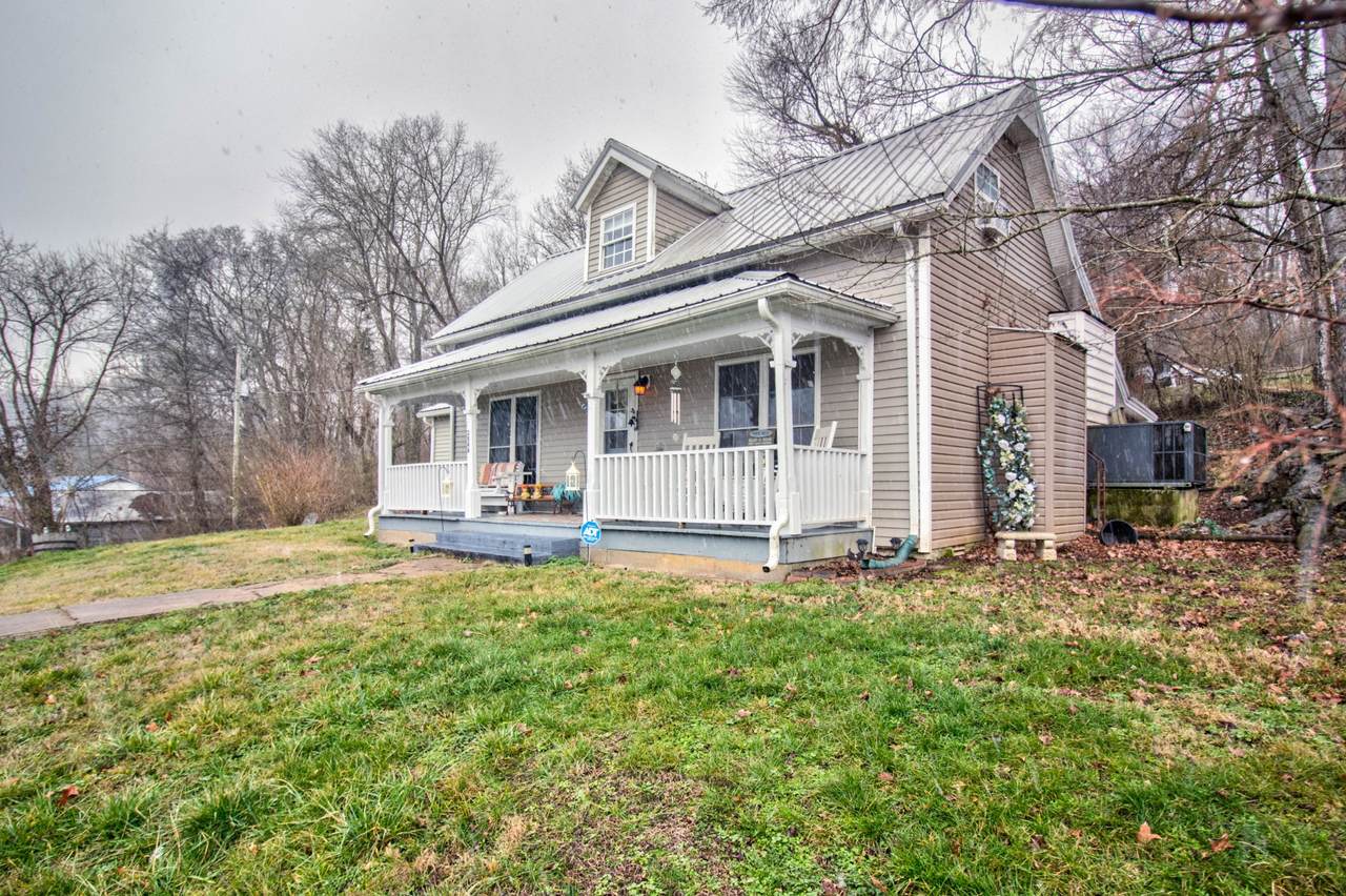 2844 Jarman Hollow Rd - Photo 1