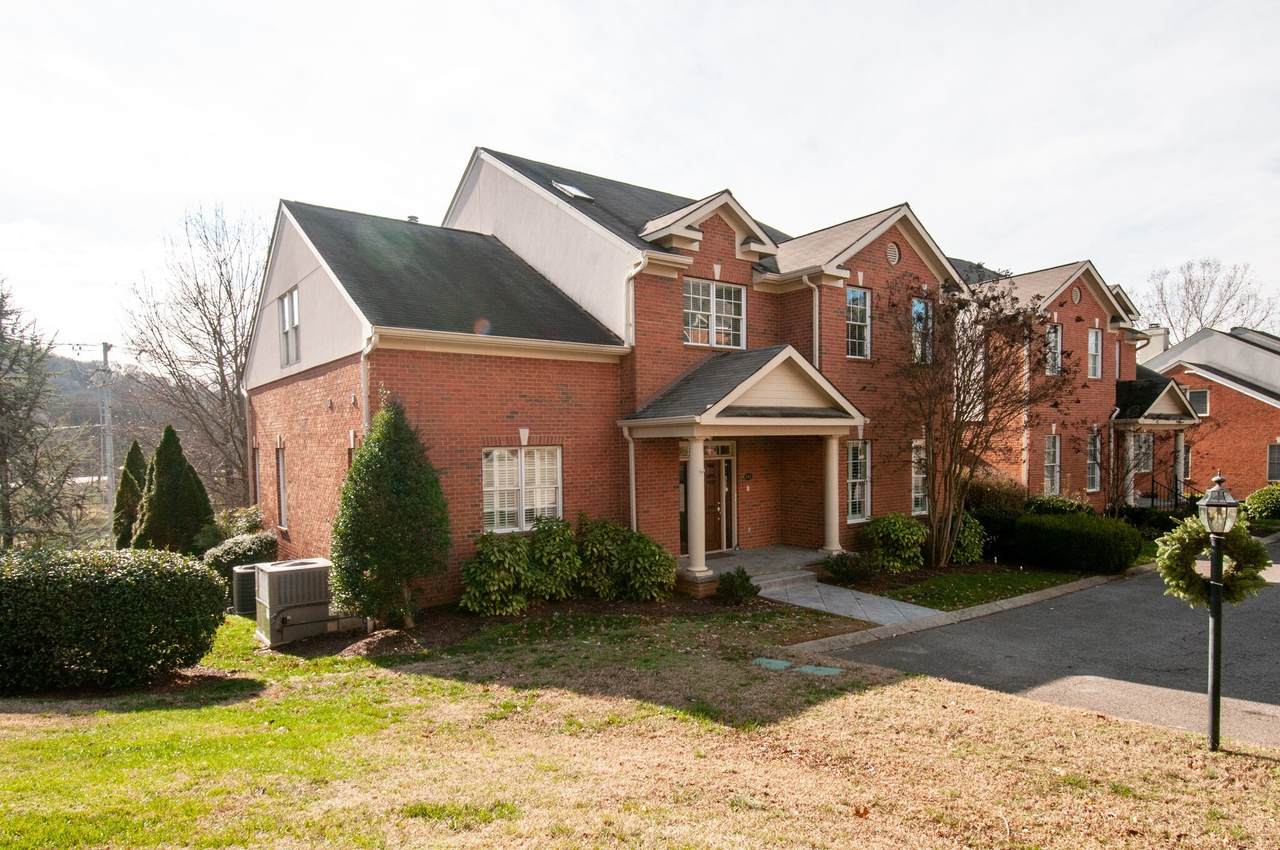 601 Clayborne Ct - Photo 1