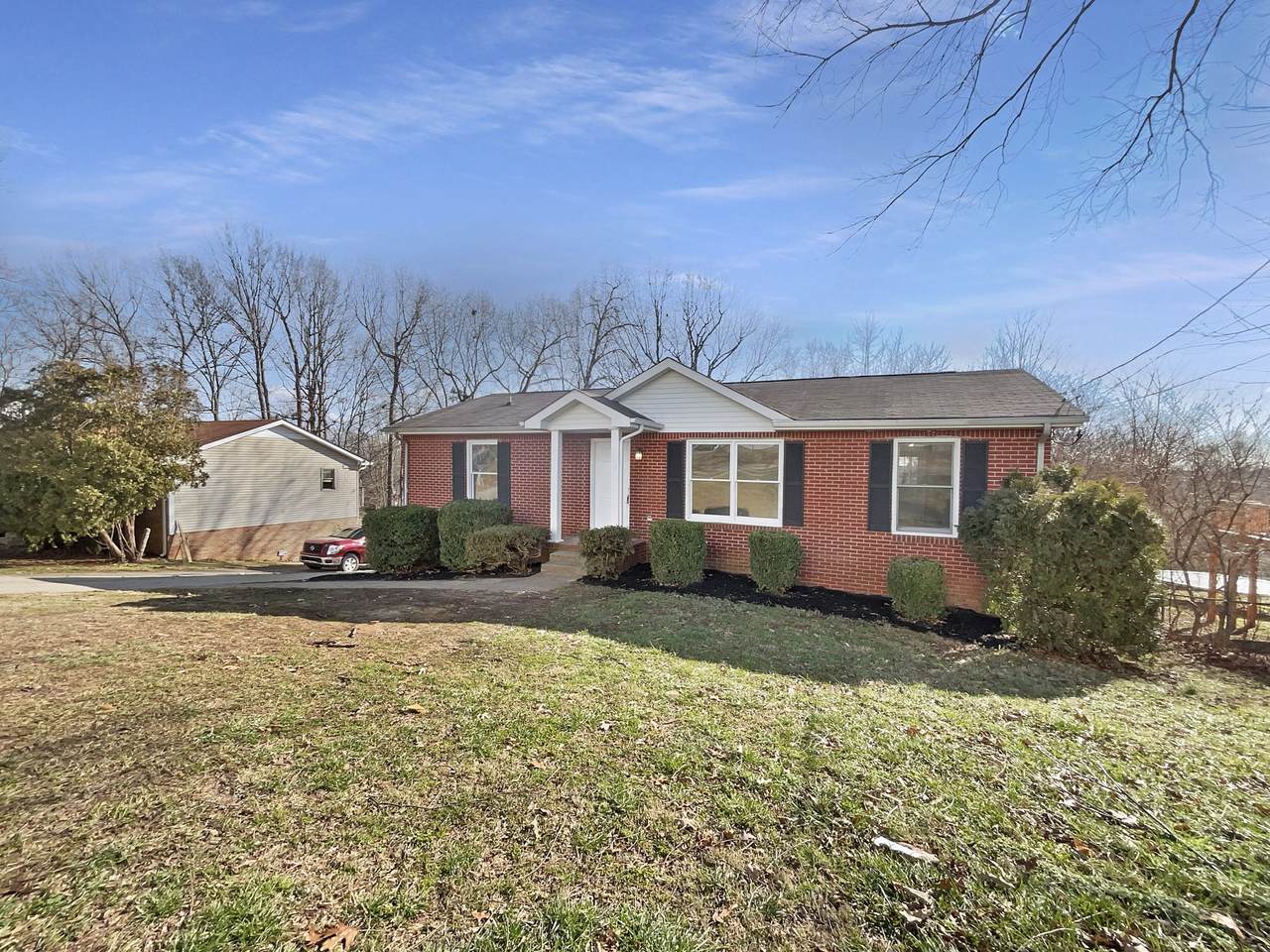 342 Jackson Rd - Photo 1