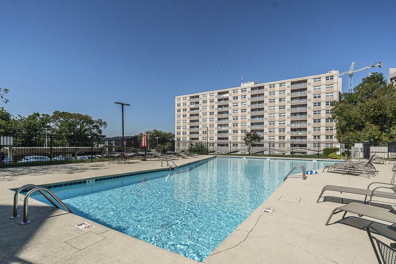 3415 West End Ave - Photo 1