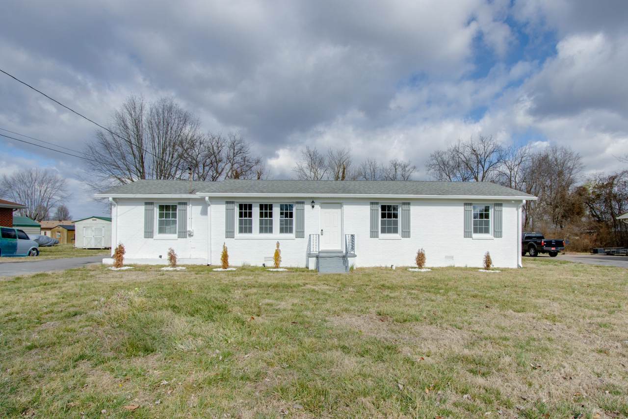 407 Sam Houston Dr - Photo 1