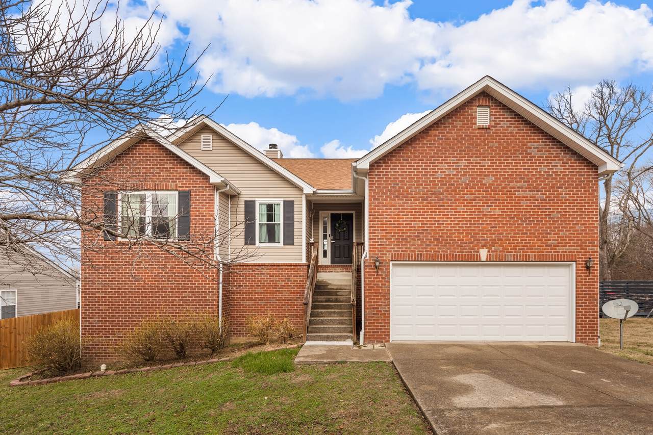 1551 Laurel Ledge Dr - Photo 1
