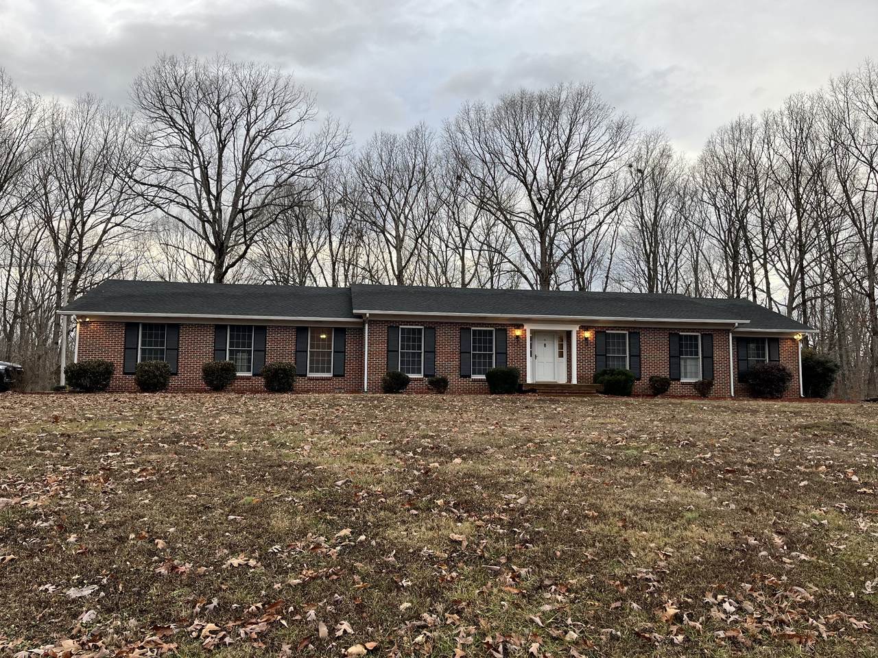 822 Hurricane Hill Dr - Photo 1