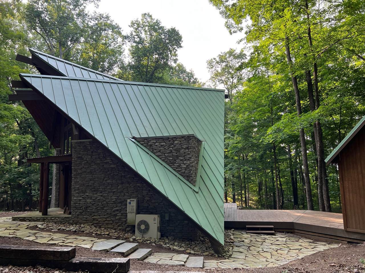 https://bt-photos.global.ssl.fastly.net/nashville/1280_boomver_1_RTC2535384-1.jpg