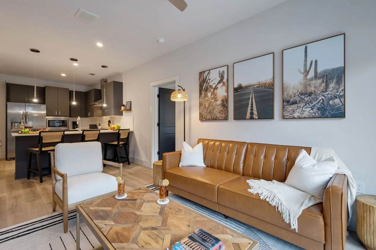 303 31st Ave - Photo 1