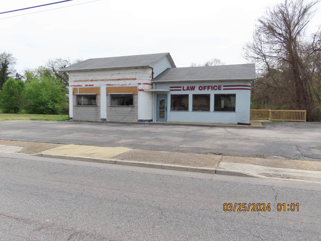 327 W Gaines St - Photo 1