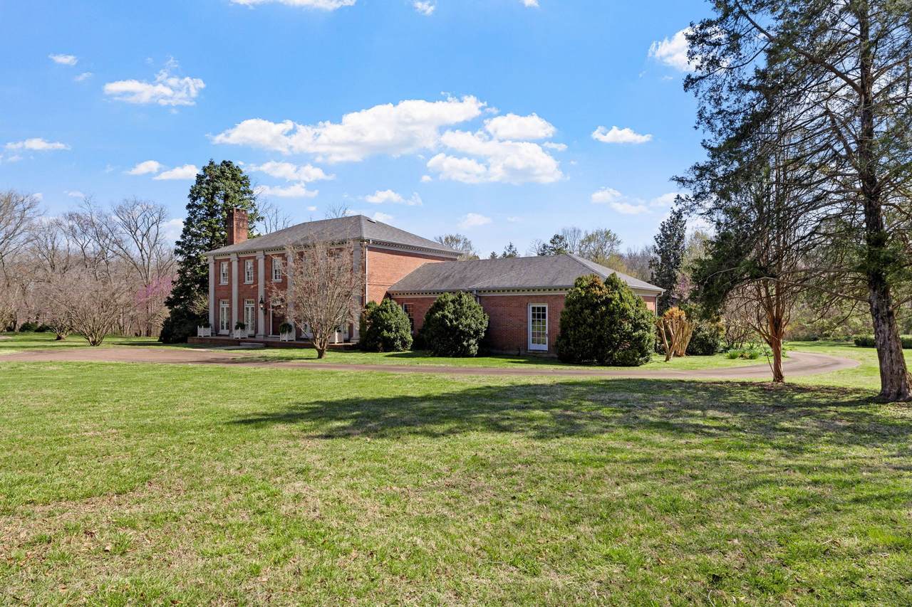 https://bt-photos.global.ssl.fastly.net/nashville/1280_boomver_1_RTC2635764-1.jpg
