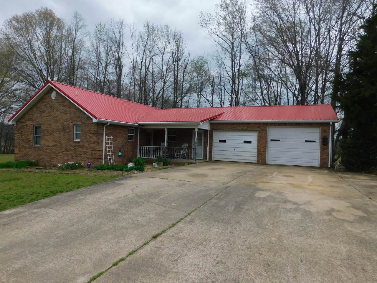 332 Van Dyke Grove Rd - Photo 1