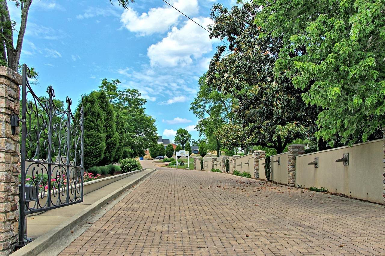 https://bt-photos.global.ssl.fastly.net/nashville/1280_boomver_1_RTC2643123-1.jpg