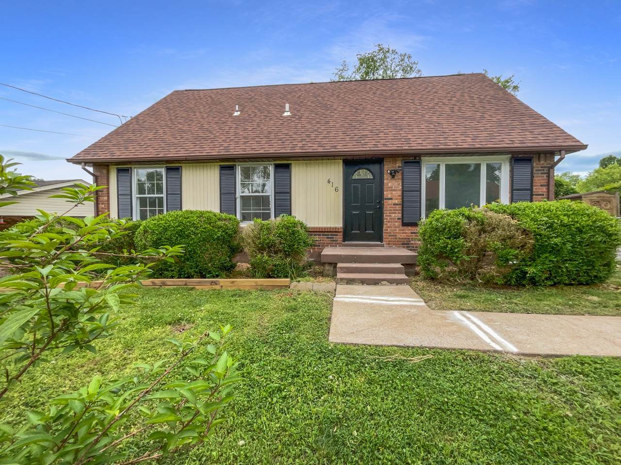 416 Bancroft Dr, Clarksville, TN 37042 (MLS RTC2654364) The