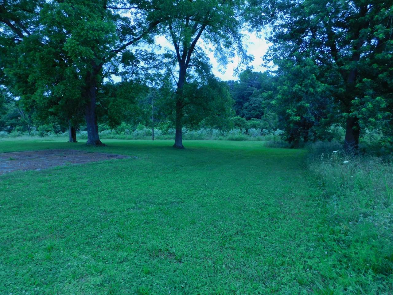 https://bt-photos.global.ssl.fastly.net/nashville/1280_boomver_1_RTC2658812-1.jpg