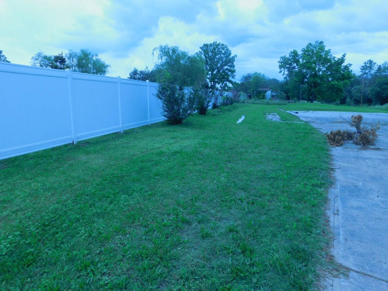 https://bt-photos.global.ssl.fastly.net/nashville/1280_boomver_1_RTC2658812-1.jpg