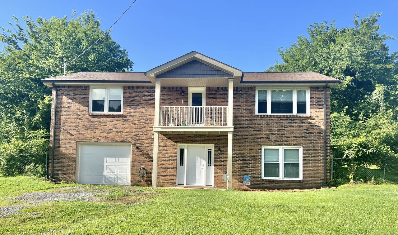 608 Granger Ln - Photo 1