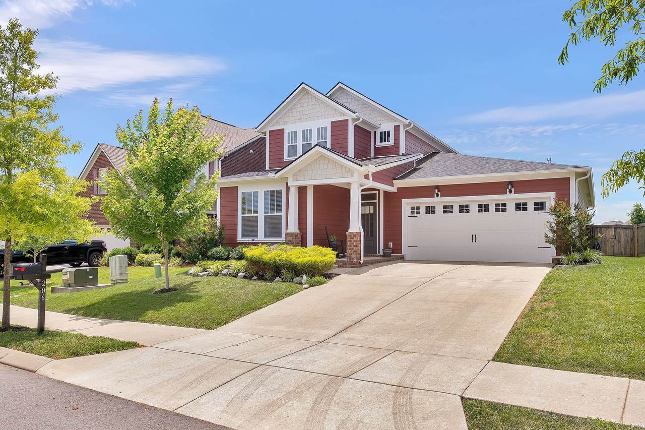 206 Sable Ln - Photo 1