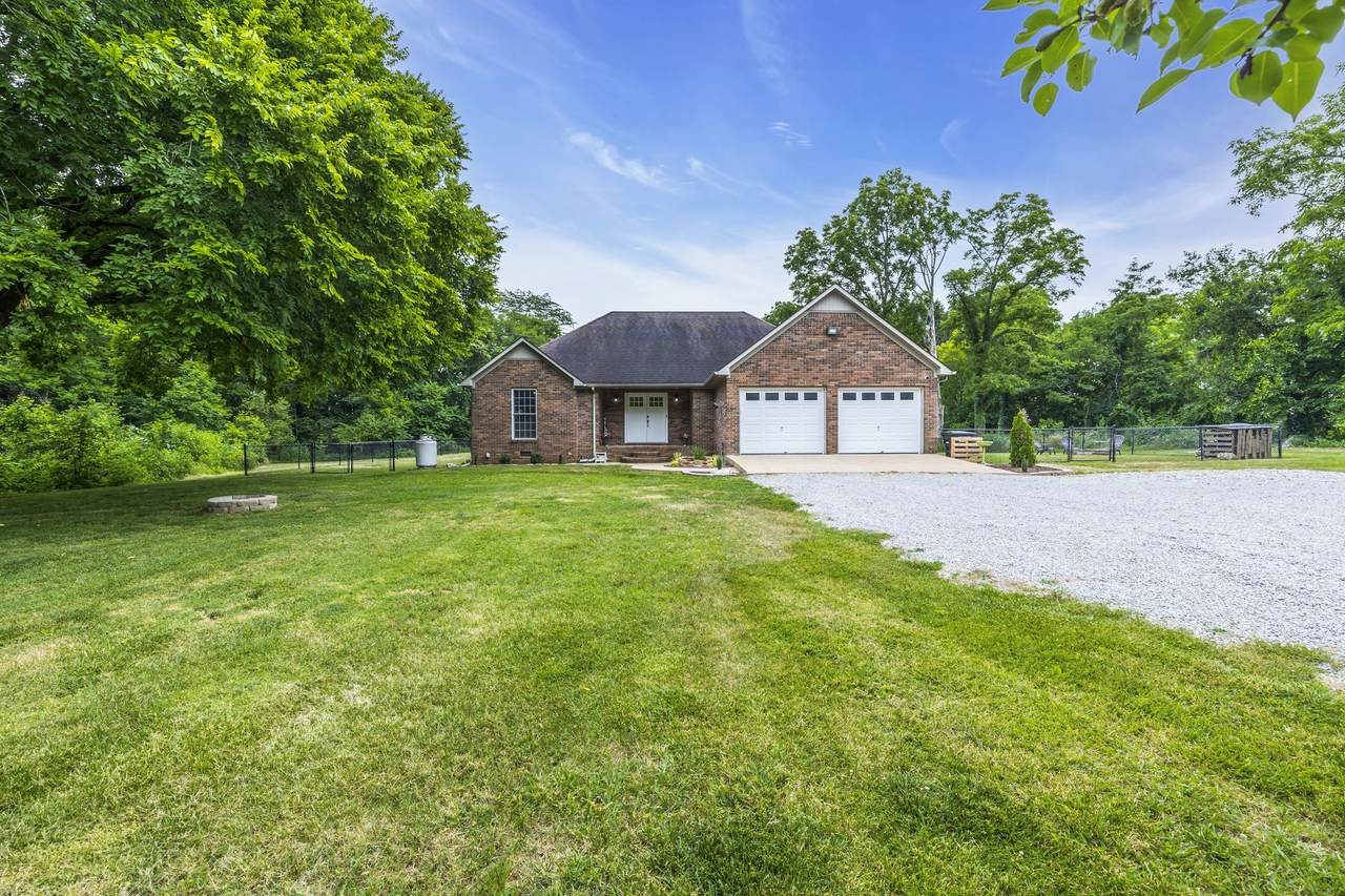 2551 Clay Hill Rd, Lewisburg, TN 37091 (MLS RTC2669700) EXIT Realty