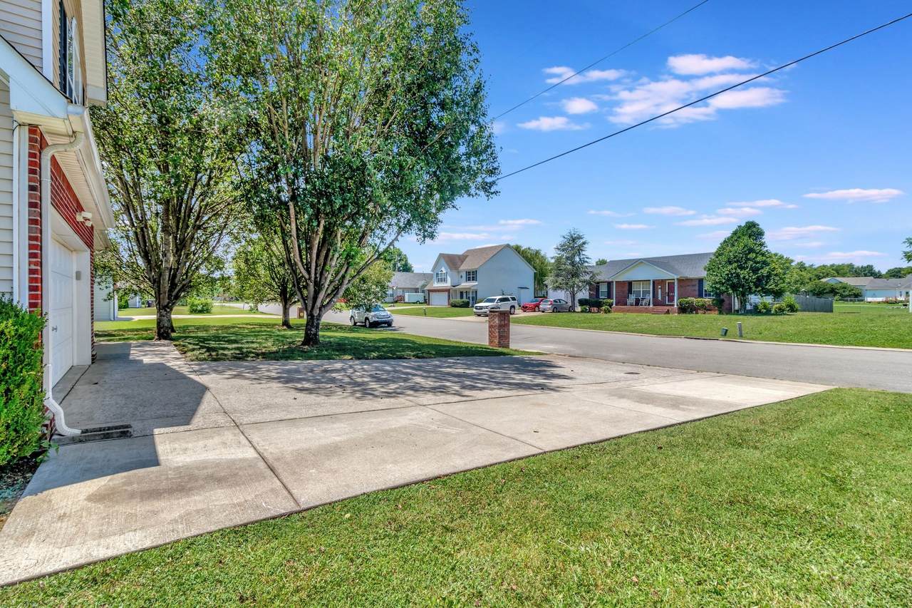 https://bt-photos.global.ssl.fastly.net/nashville/1280_boomver_1_RTC2672616-1.jpg