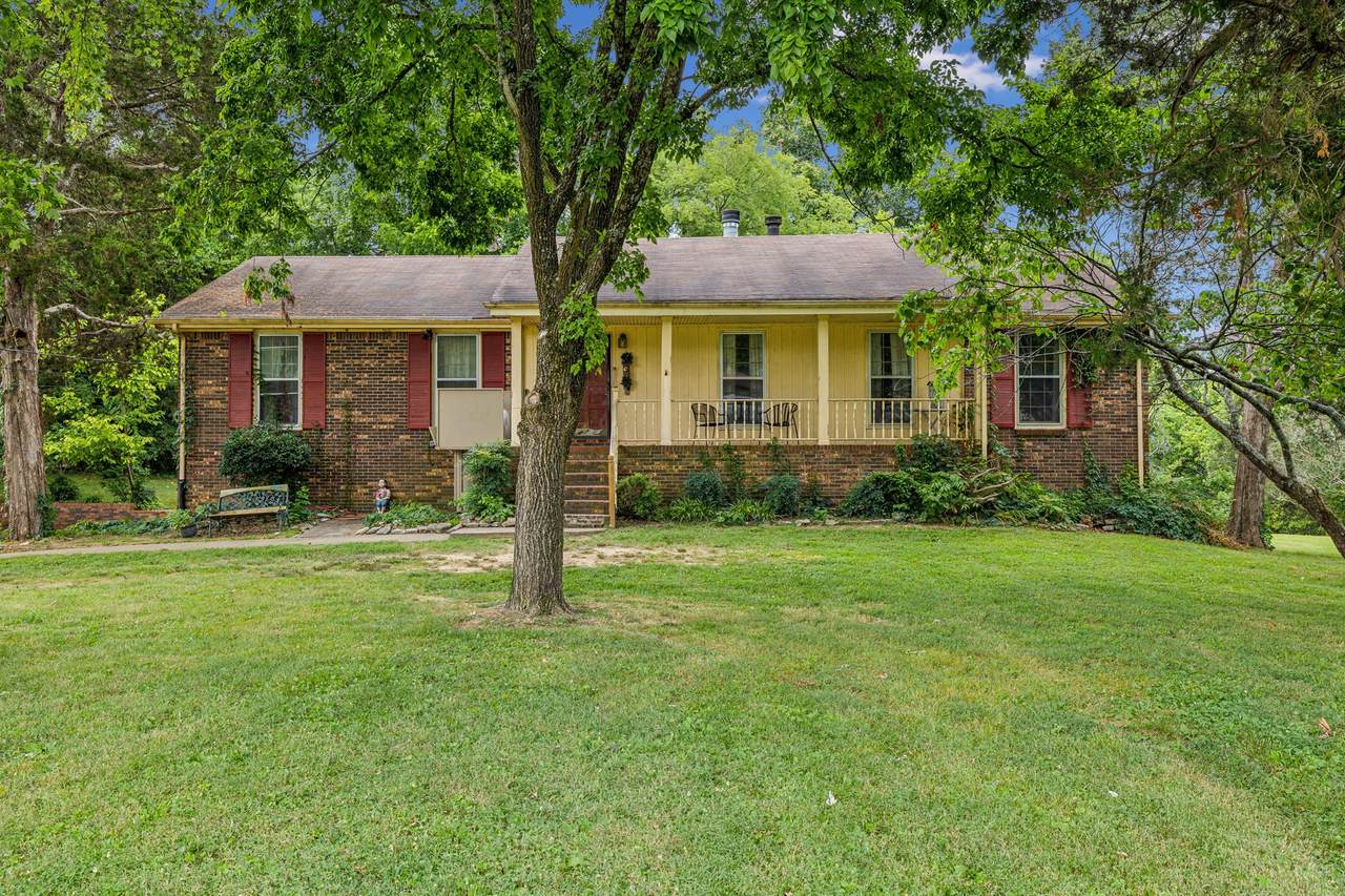 308 Brookview Ct - Photo 1