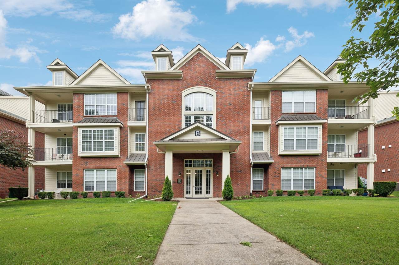3201 Aspen Grove Dr - Photo 1
