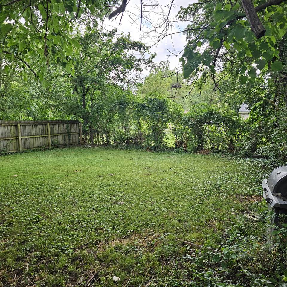 https://bt-photos.global.ssl.fastly.net/nashville/1280_boomver_1_RTC2674842-1.jpg