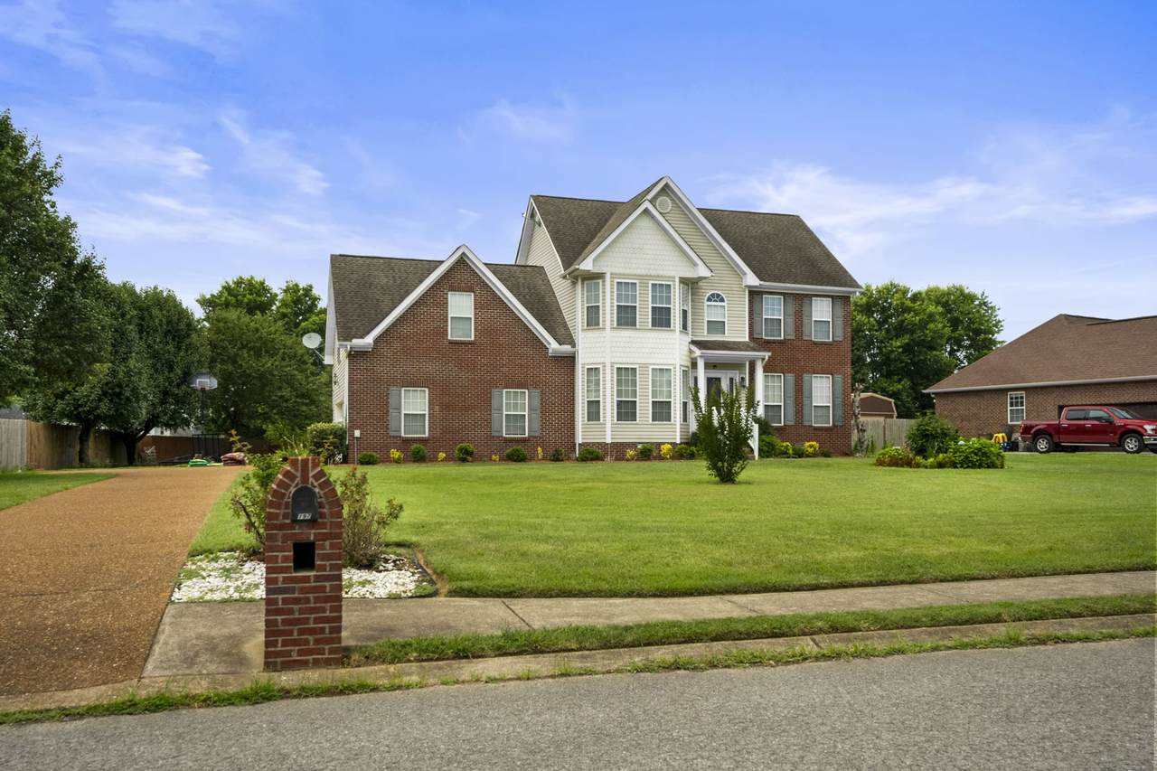 197 Blueberry St - Photo 1