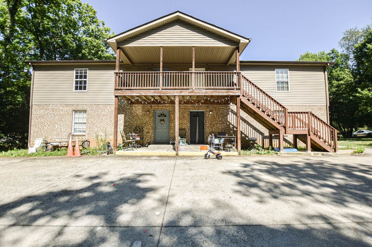 734 Robb Ave - Photo 1