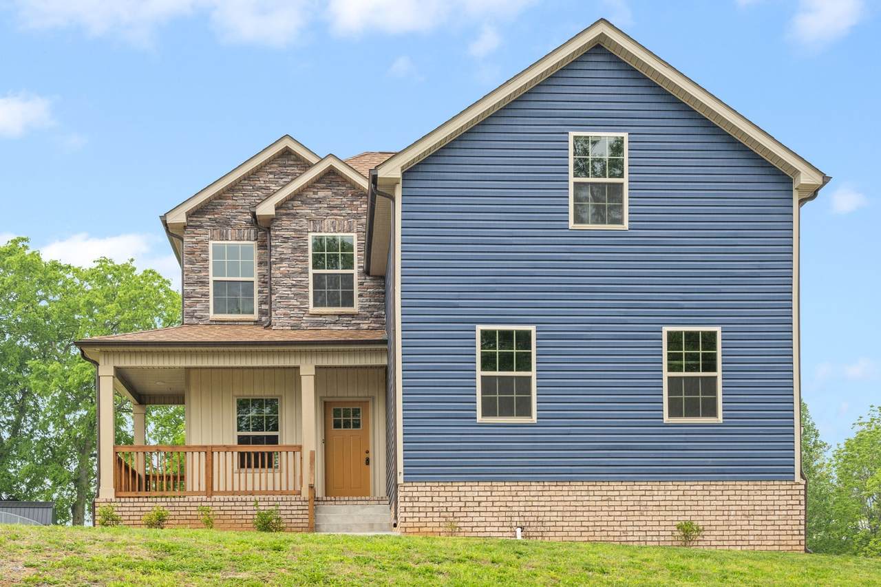 1395 Holden Dr - Photo 1