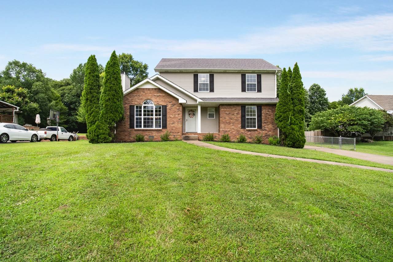 1030 Heatherwood Rd - Photo 1