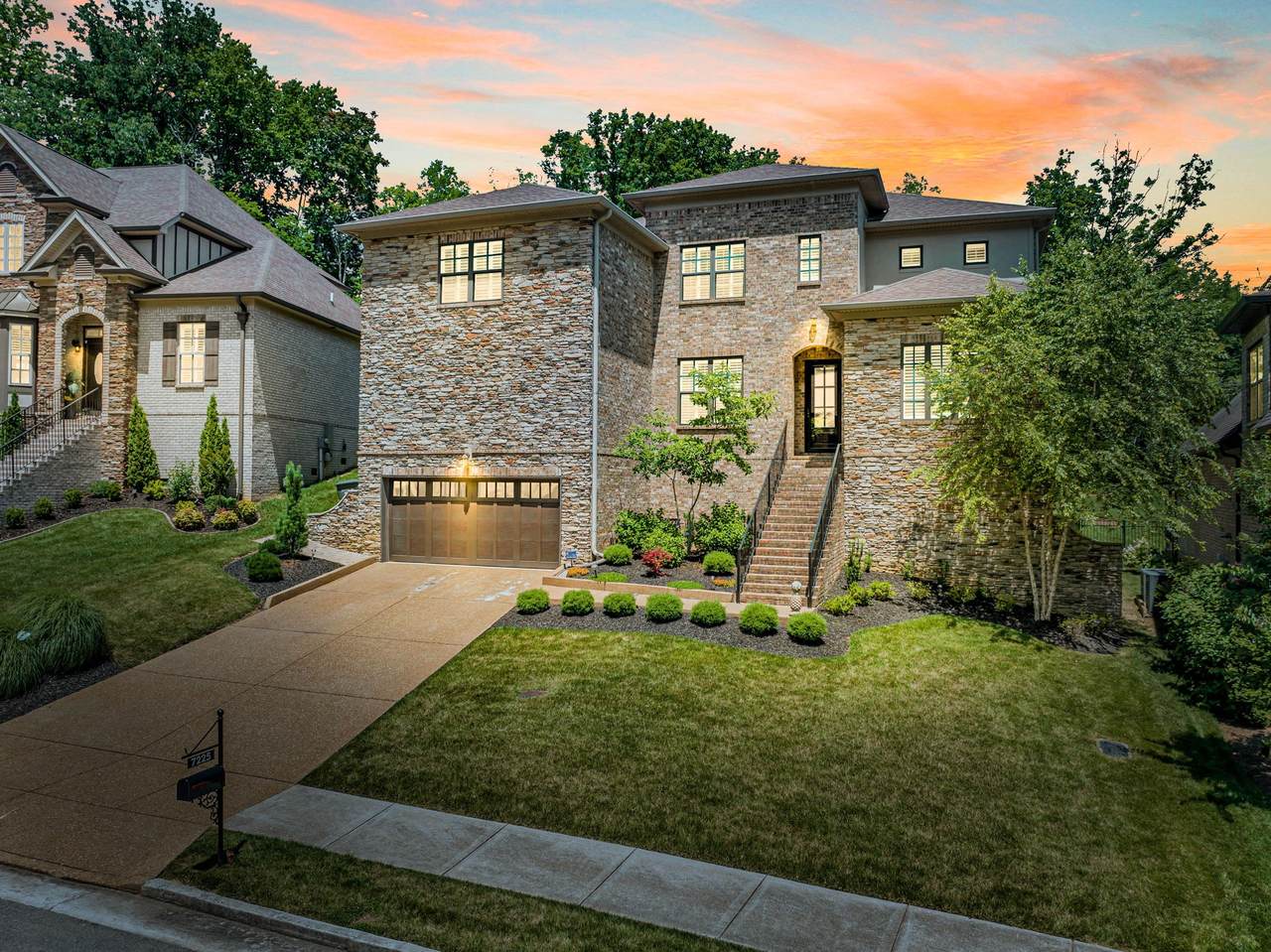 7225 Natchez Pointe Dr - Photo 1