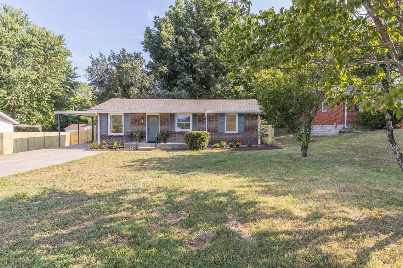 https://bt-photos.global.ssl.fastly.net/nashville/1280_boomver_1_RTC2682944-1.jpg