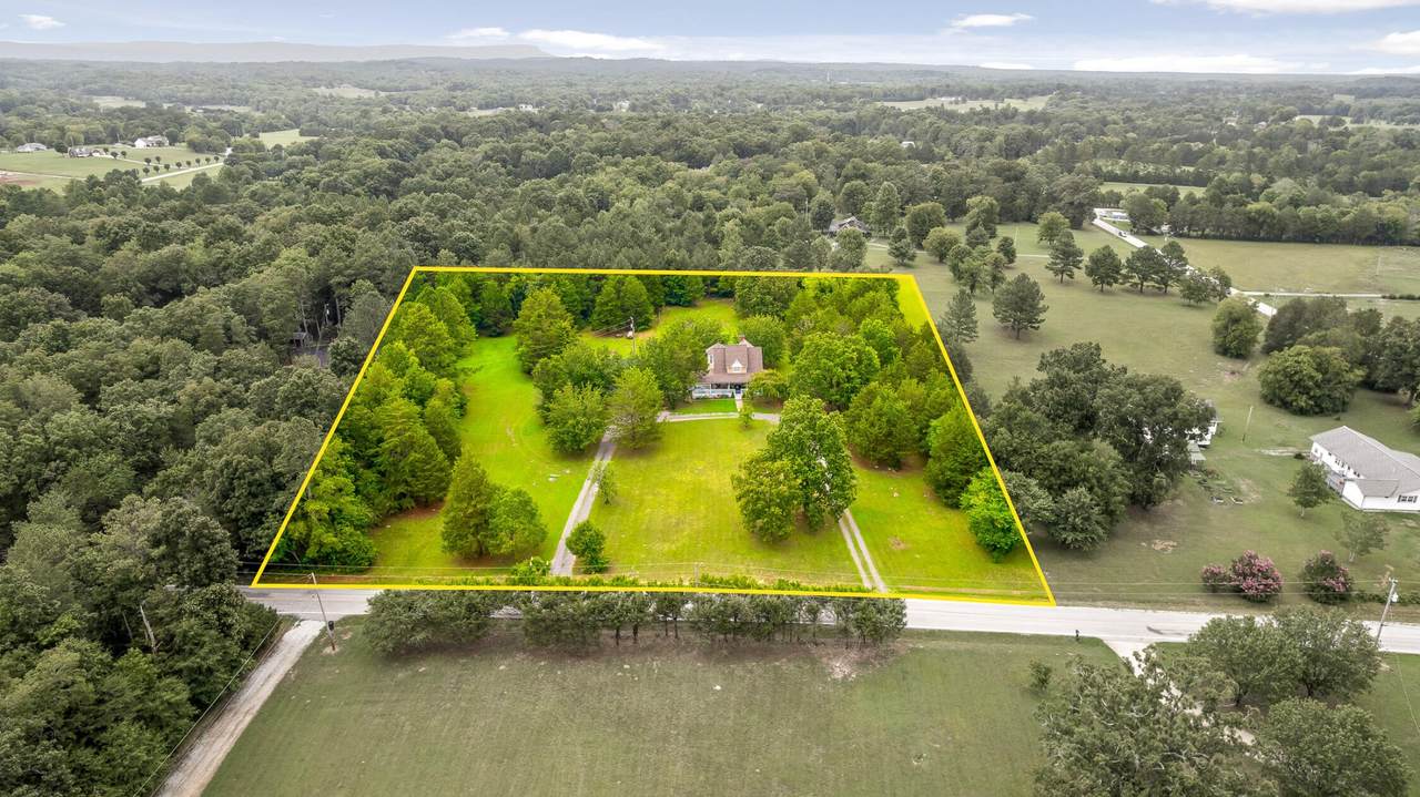 100 Meadow Drive - Photo 1