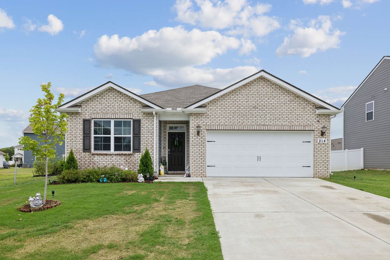 214 River Forest Dr - Photo 1