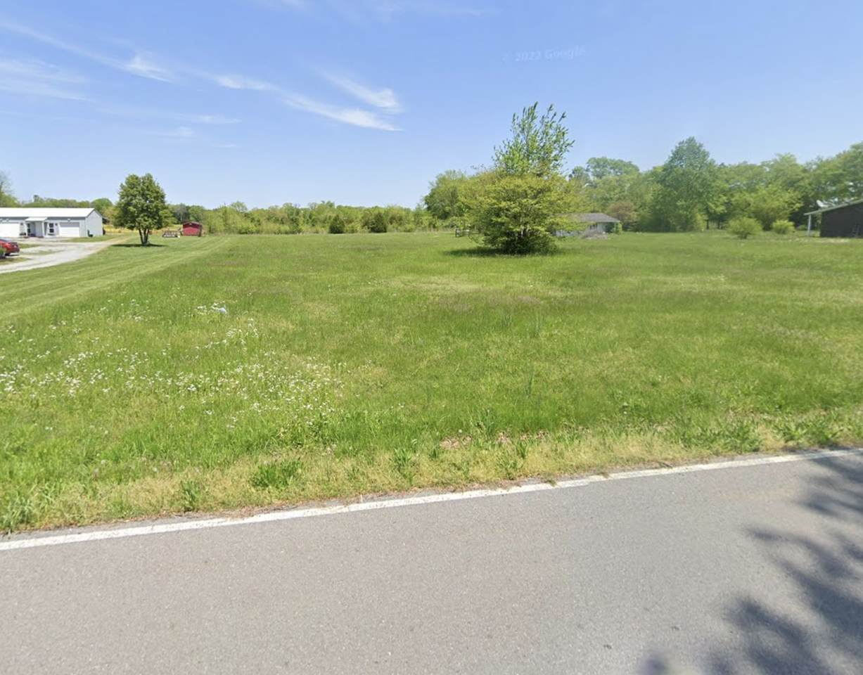 358 Coopertown Rd - Photo 1