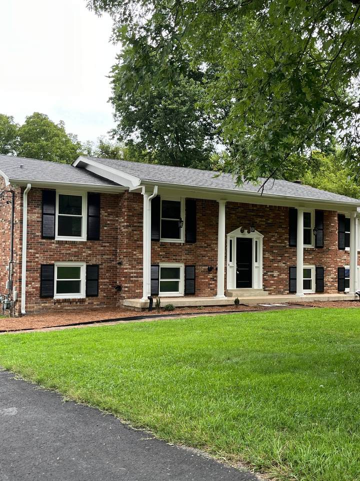 https://bt-photos.global.ssl.fastly.net/nashville/1280_boomver_1_RTC2684980-1.jpg
