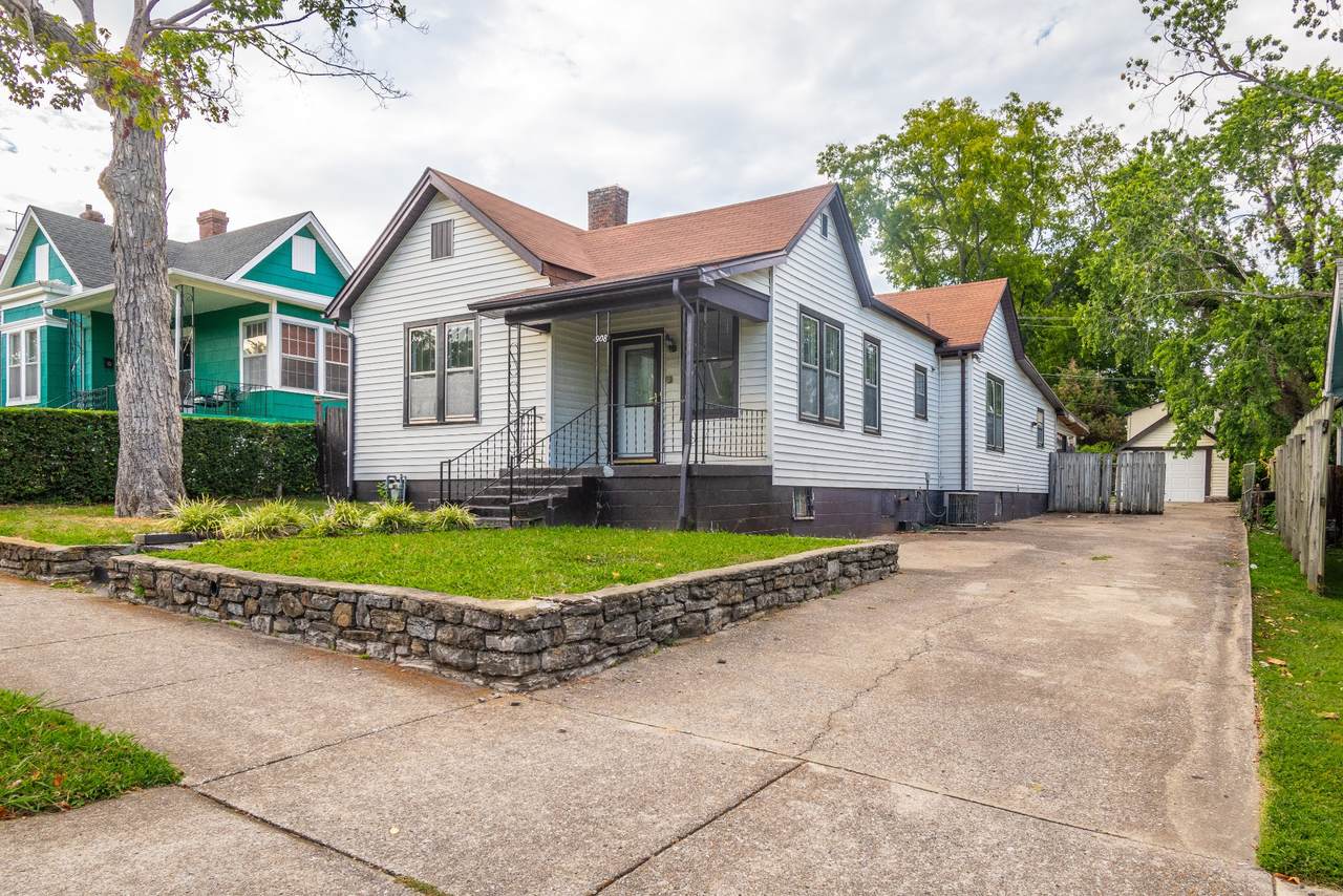 908 Gilmore Ave - Photo 1