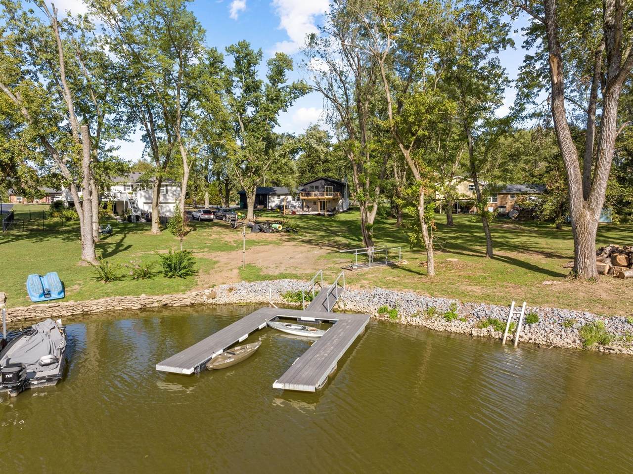 508 Clearwater Ct - Photo 1