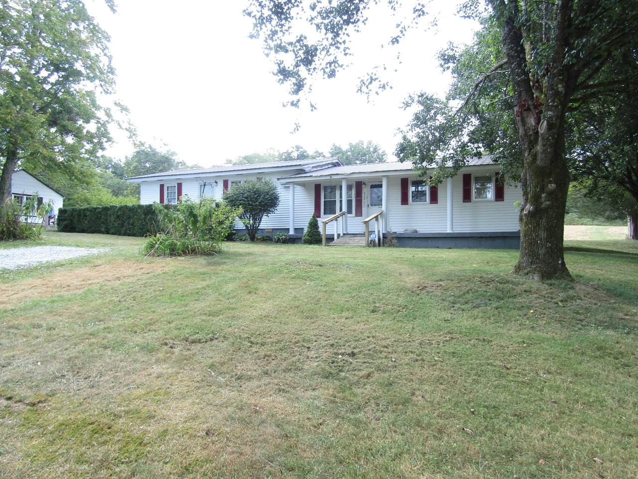 https://bt-photos.global.ssl.fastly.net/nashville/1280_boomver_1_RTC2697624-1.jpg