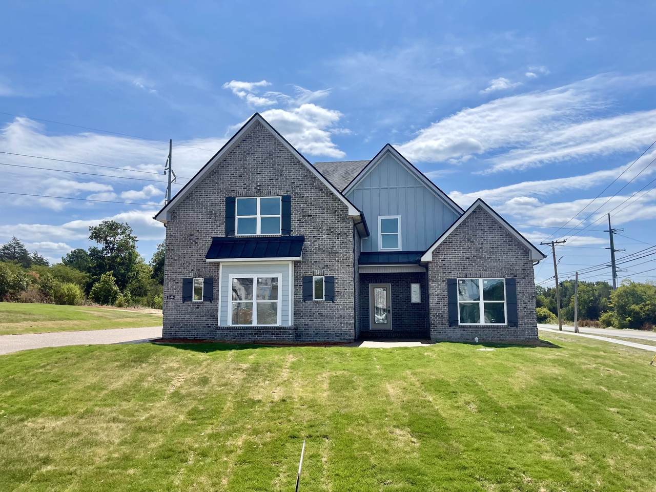 2100 Pattons Retreat Drive - Photo 1