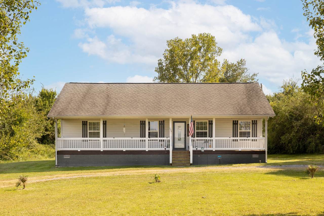 135 Corinth Rd - Photo 1