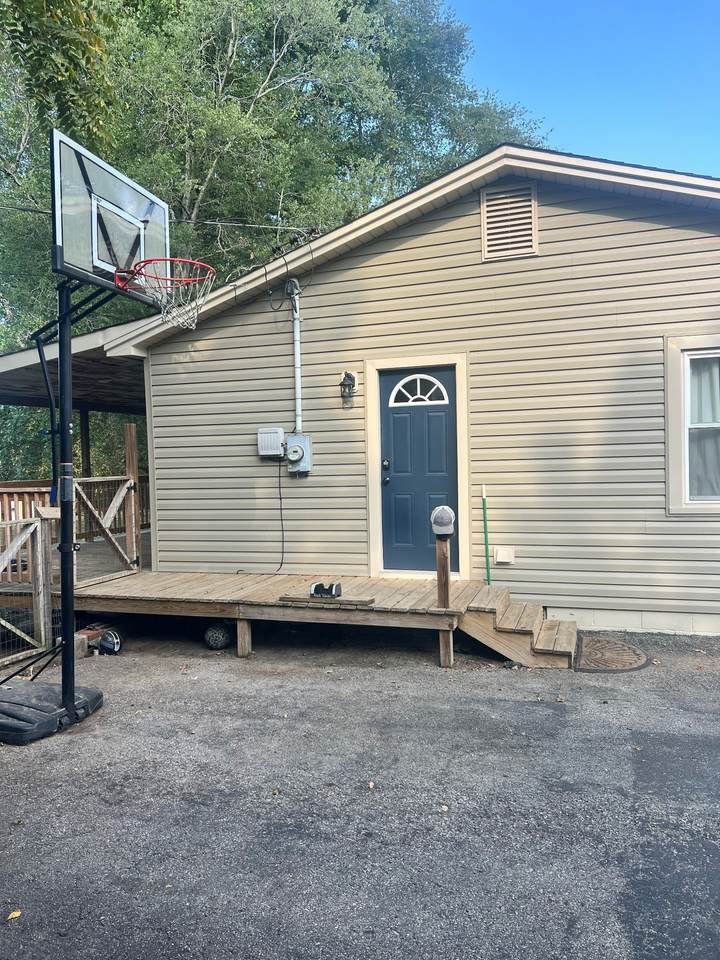 https://bt-photos.global.ssl.fastly.net/nashville/1280_boomver_1_RTC2698041-1.jpg