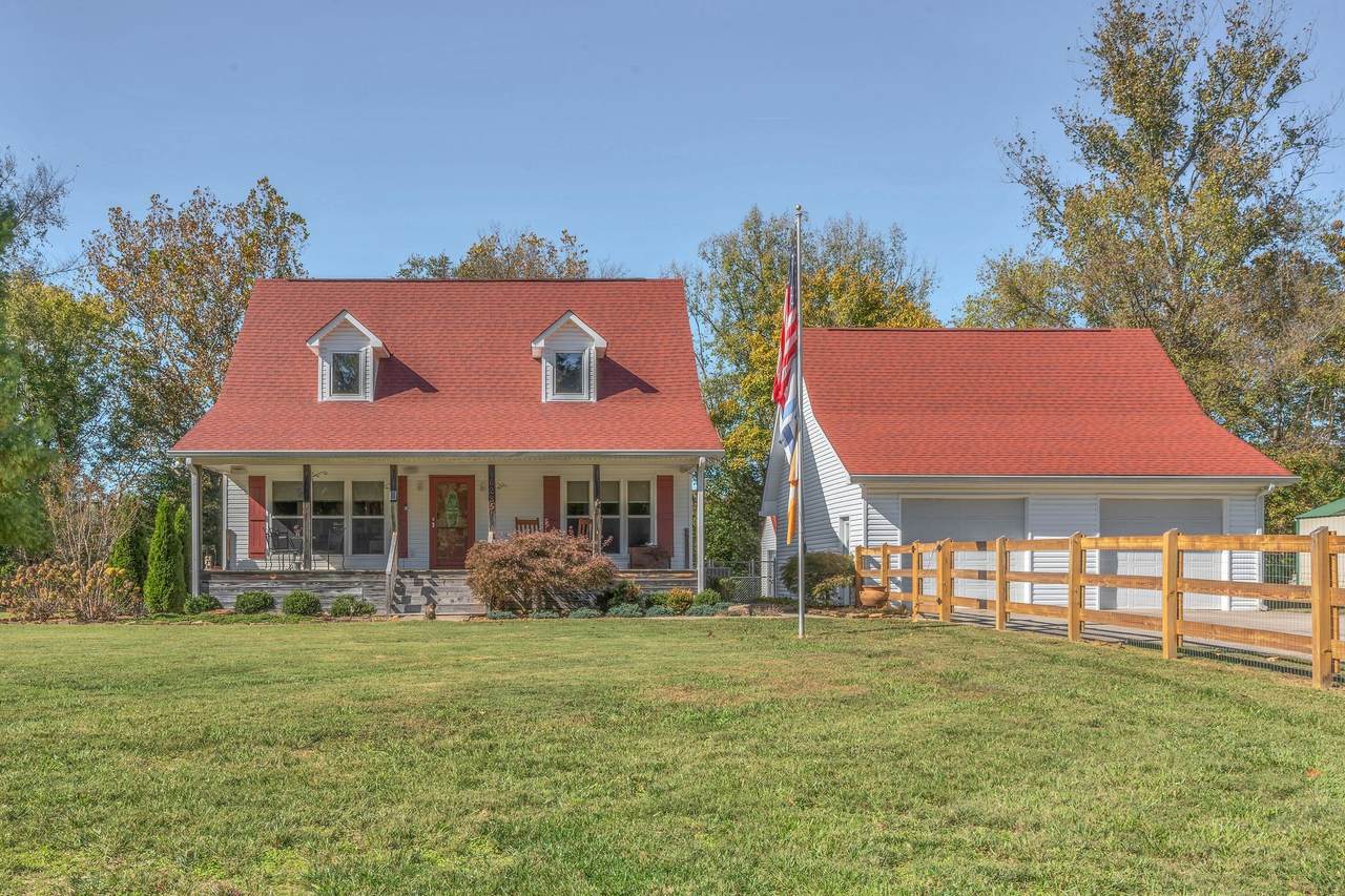6285 Medley Ammonette Rd - Photo 1