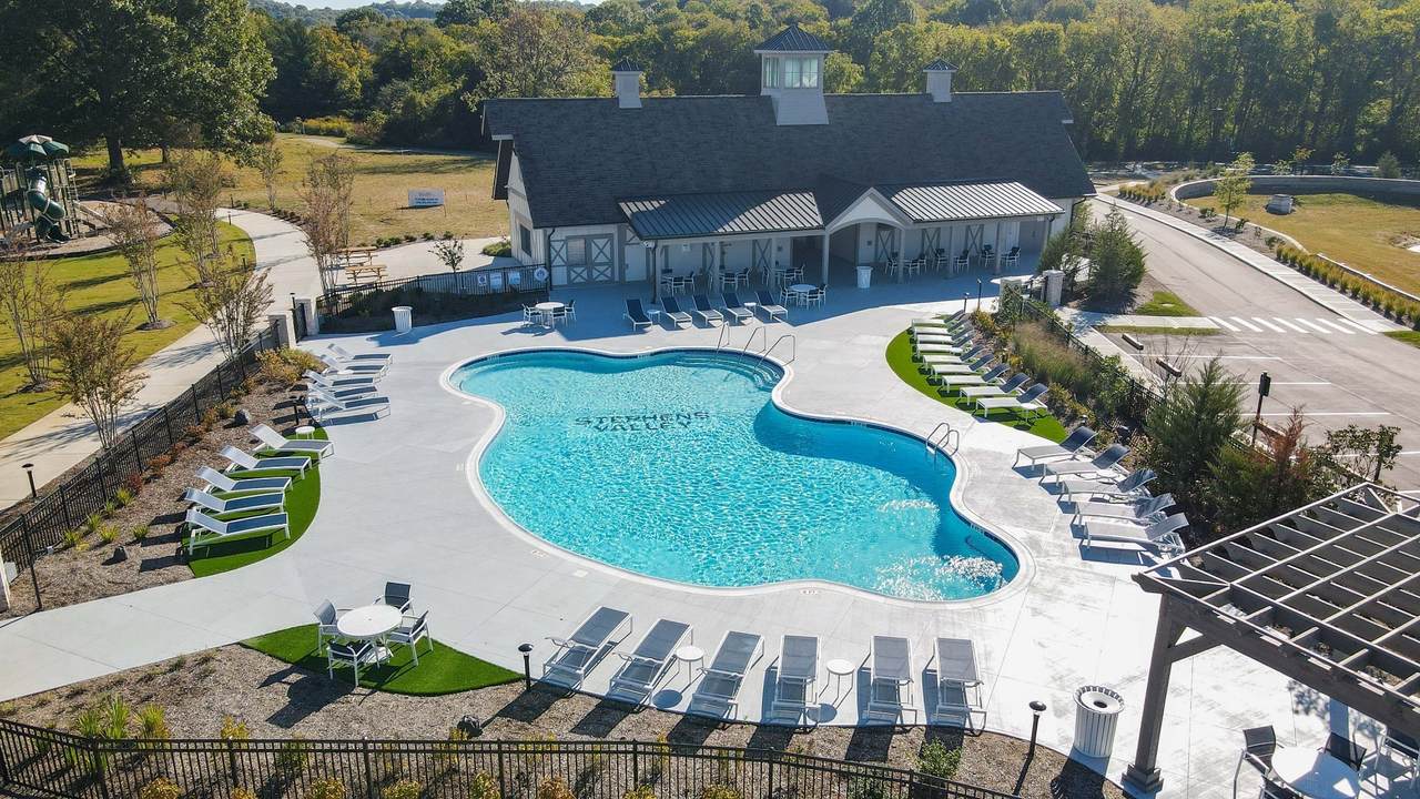 https://bt-photos.global.ssl.fastly.net/nashville/1280_boomver_1_RTC2765718-1.jpg