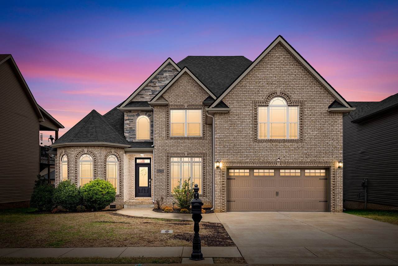 1563 Cobra Ln - Photo 1