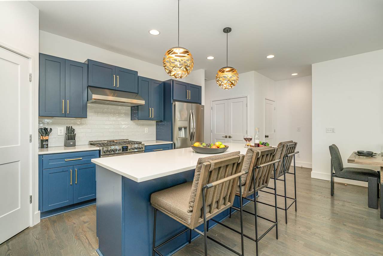 1701 Lischey Ave - Photo 1